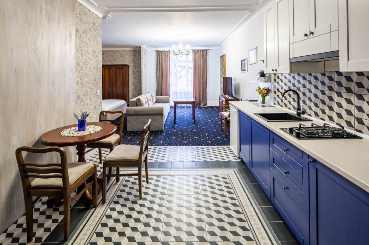 Руська, 4 Apartman Lviv Kültér fotó